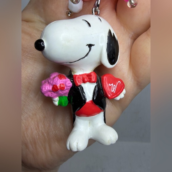 Valentine’s Day Snoopy Peanuts Beaded Keychain/Bag Charm - Picture 6 of 9